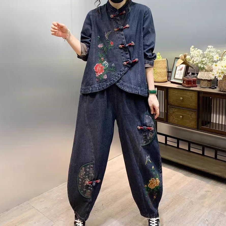 Embroidery On Jeans - Botão vintage solto bordado flor denim