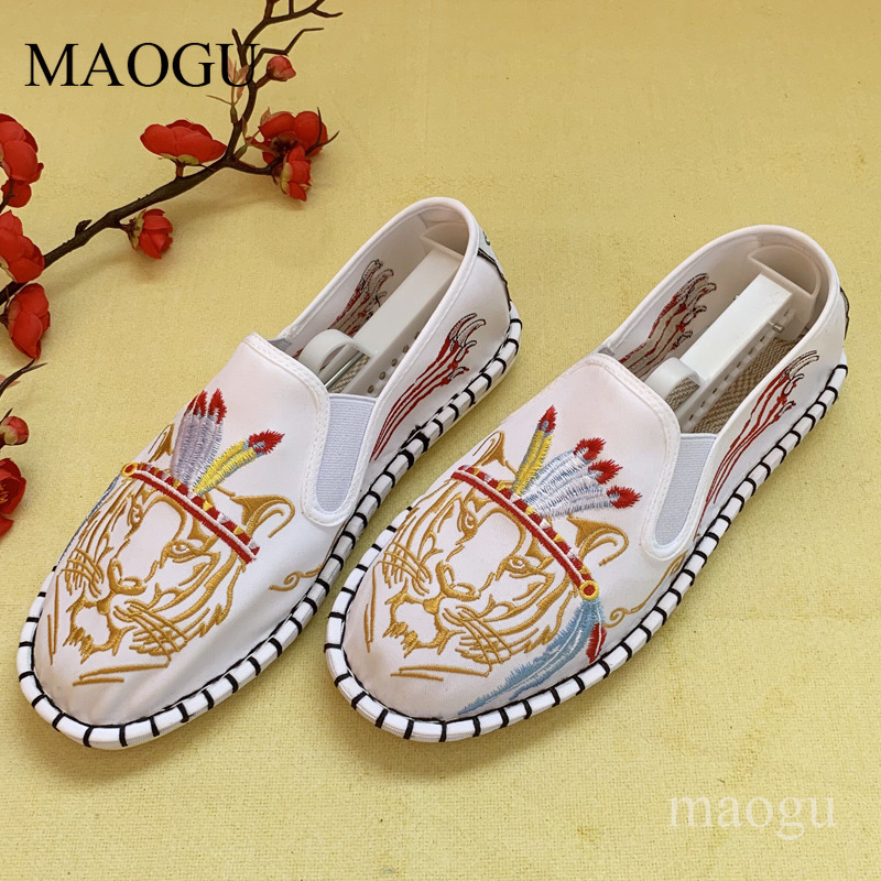 Sapatos Slip-On Unissex Estilo - Embroidery Pattern avaliação e preço