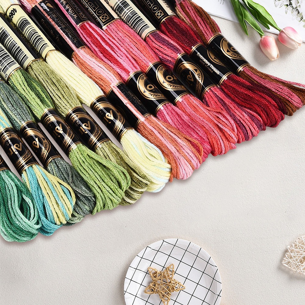 105 Jardas de Linha de Bordado - Embroidery Stitches avaliação e preço