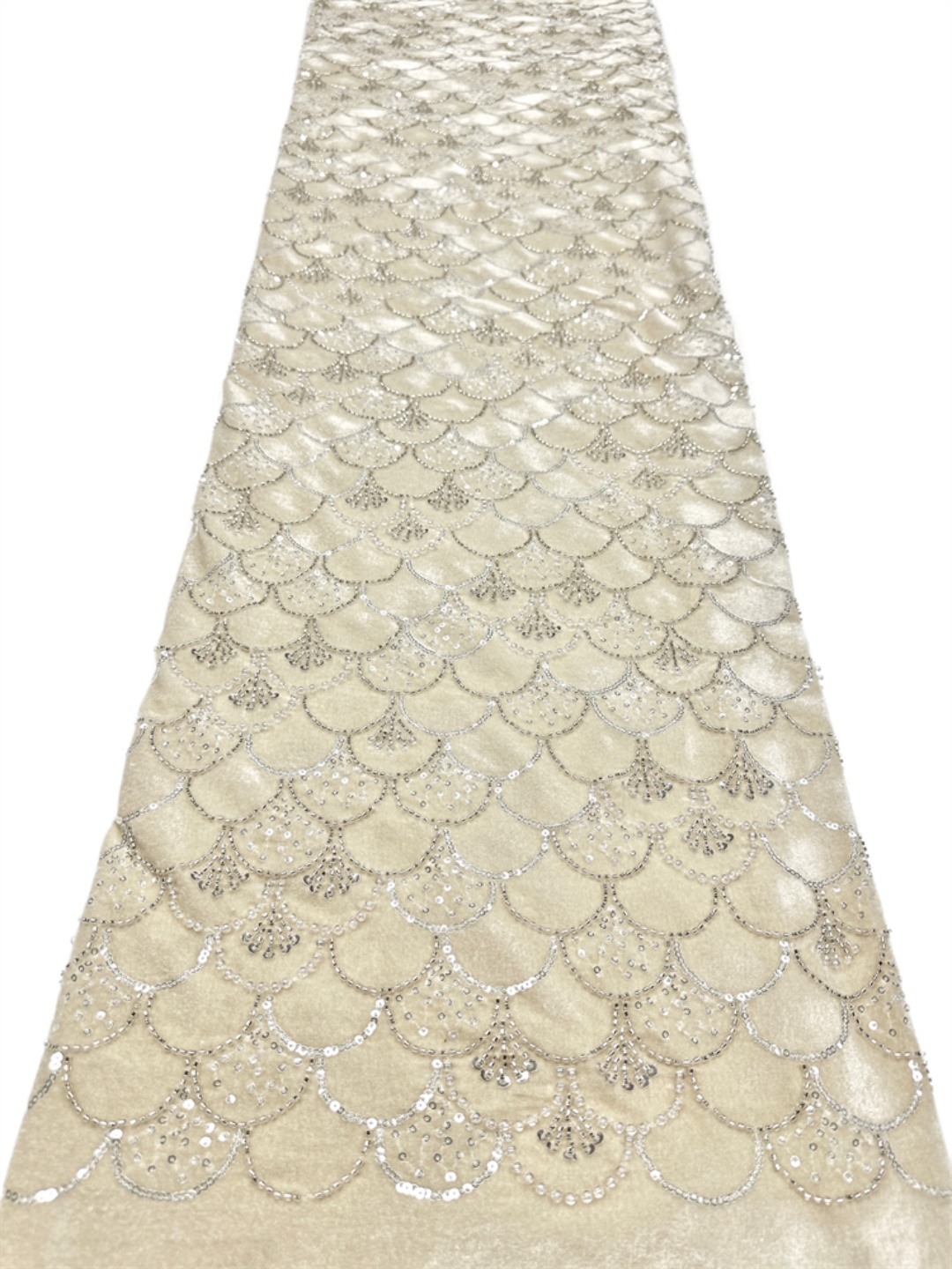 Tecido de Renda de Veludo com  - Velvet Fabric Embroidery avaliação e preço
